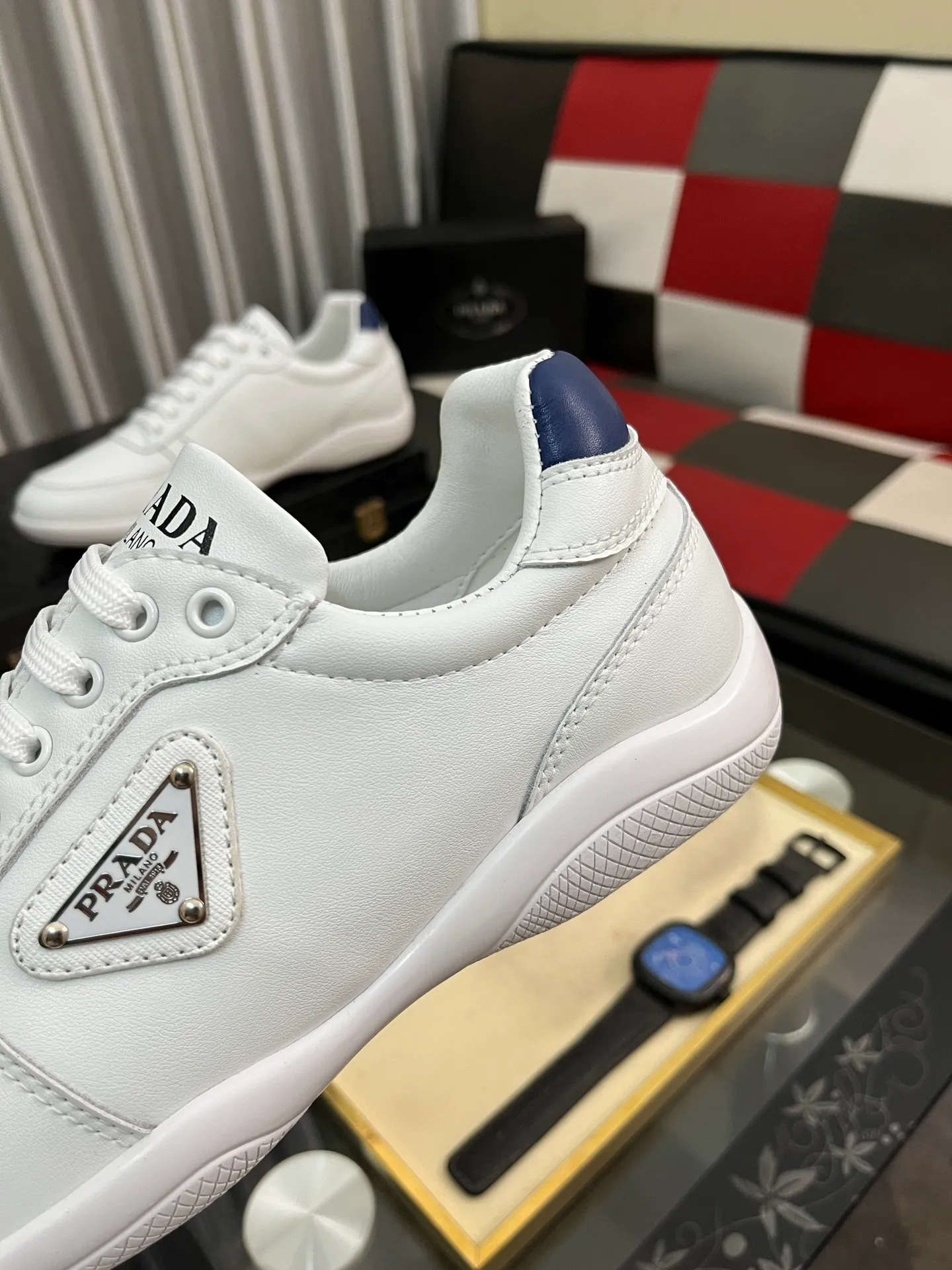 Men's Men's Shoes💰440⌚️⌚️《PRADA*》The latest and most popular casual shoes, top brand [seduce] luxury~purchasing agent, top~quality. [Strong] The upper is made of imported breathable cowhide with material ➕ breathable sheepskin feet (•) and fine workmanship. Original stylish and stylish soft rubber wear-resistant outsole, light and comfortable on the foot, size: 38-443️⃣colors available